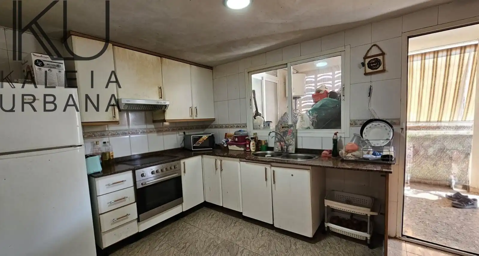 Cocina de Piso en venta en Alicante / Alacant con Aire acondicionado, Terraza y Balcón