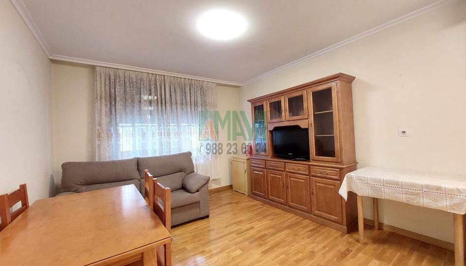 Foto 1 de Apartament en venda a Ventiun, Ourense