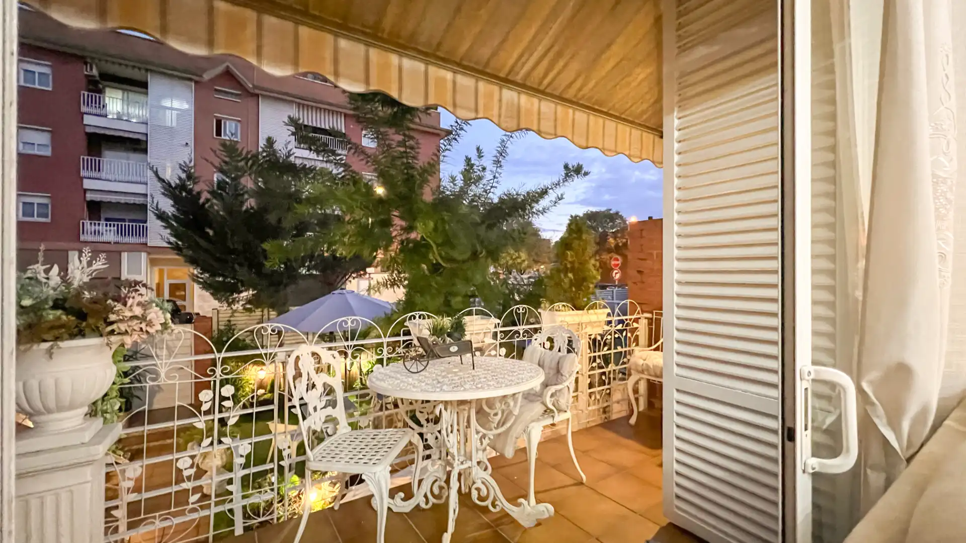 Terraza de Casa adosada en venta en Mollet del Vallès con Aire acondicionado, Calefacción y Jardín privado
