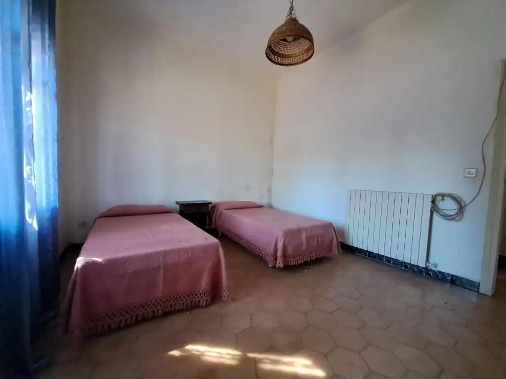 Habitación de Casa o chalet en venta en Alcañiz con Calefacción, Jardín privado y Amueblado