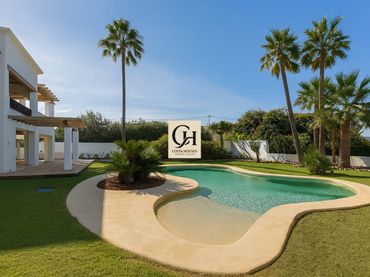 Chalet con balcón en venta en Cala Advocat - Baladrar