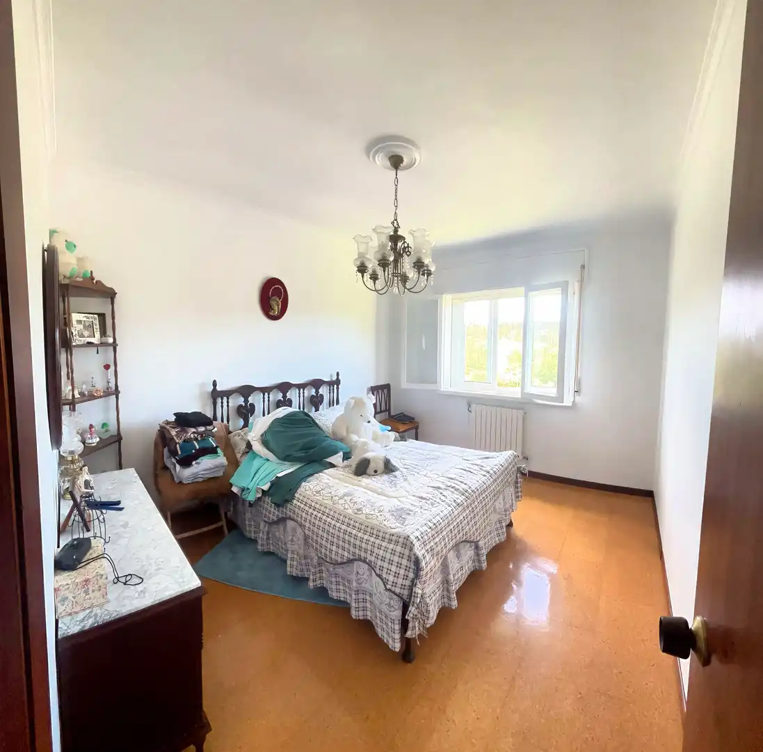 Habitación de Casa o chalet en venta en Burela con Calefacción, Jardín privado y Trastero