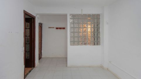 Foto 4 de Piso en venta en C/ Camprodon, Lloreda, Badalona