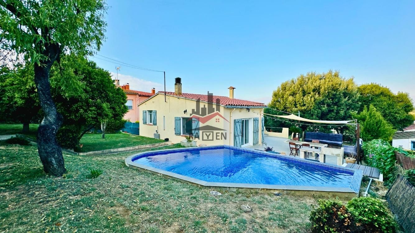 Vista exterior de Casa o chalet en venta en Sant Miquel de Fluvià con Calefacción y Jardín privado