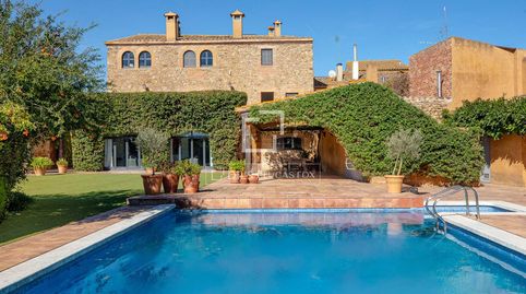 Foto 2 de Casa o xalet en venda a Ullastret, Girona