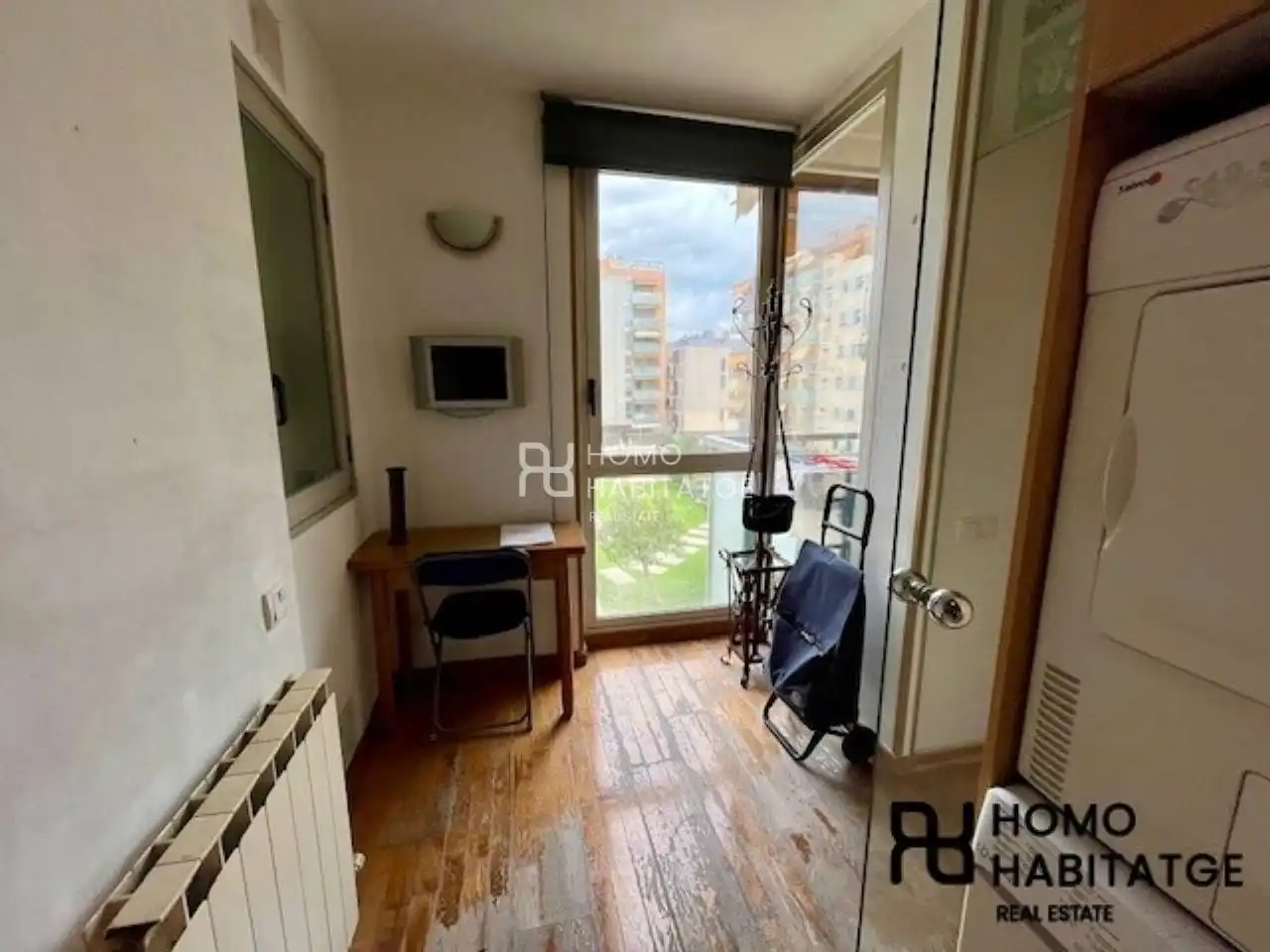Habitación de Piso en venta en Barberà del Vallès con Calefacción, Parquet y Balcón