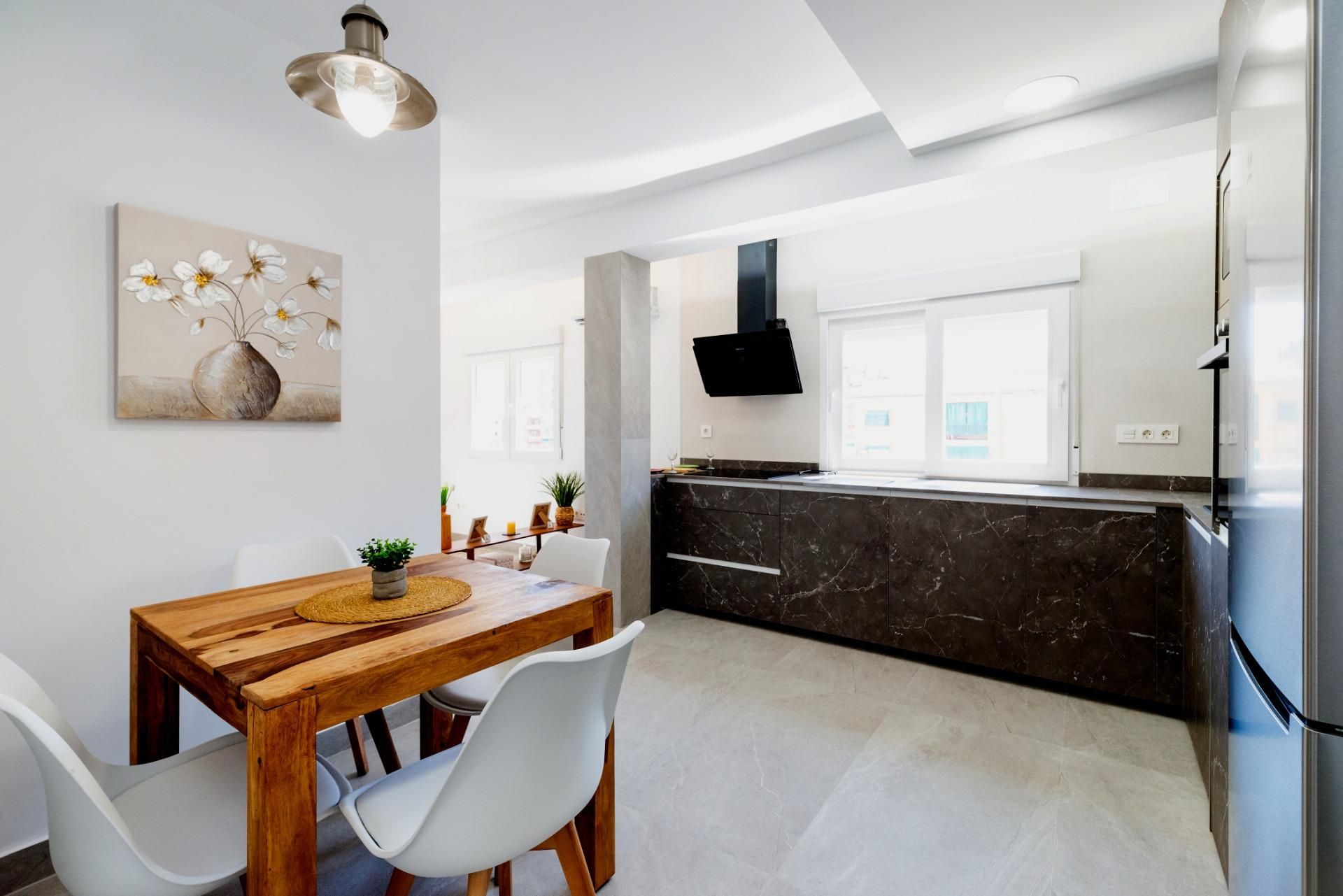 Kitchen of Flat for sale in  Granada Capital  with Air Conditioner