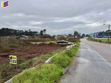 Terreno rustico in vendita a Calle Cerquido 1