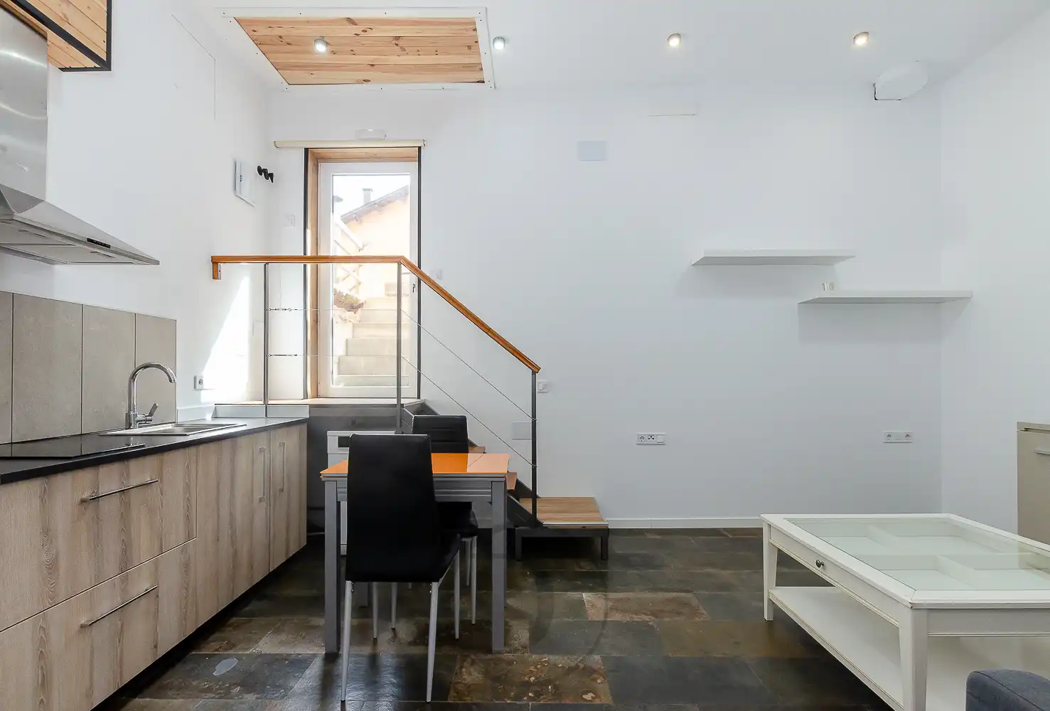 House with pool for sale in Carrer Venècia, imagen 36