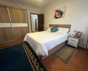 Dormitori de Casa o xalet en venda en Moaña amb Jardí privat, Terrassa i Traster