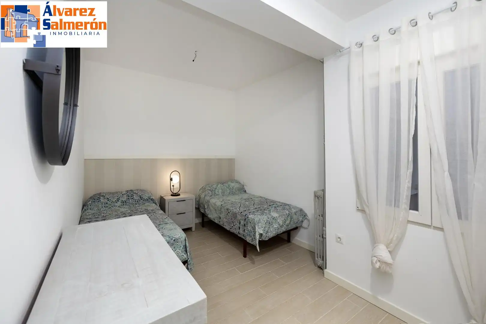 Piso en venta en Calle PEDRO ANTONIO DE ALARCON, Fígares