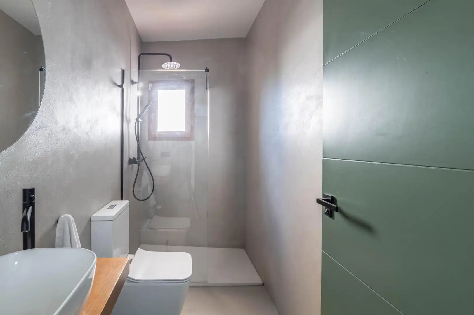 Bany de Apartament en venda en Granada amb Aire condicionat, Calefacció i Terrassa