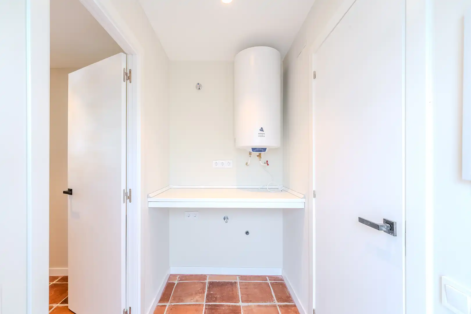 Bathroom of Houses for sale in L'Ametlla de Mar   with Air Conditioner, Heating and Private garden