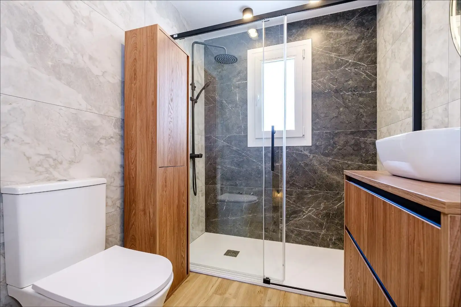 Baño de Casa adosada en venta en Orihuela con Aire acondicionado, Terraza y Trastero