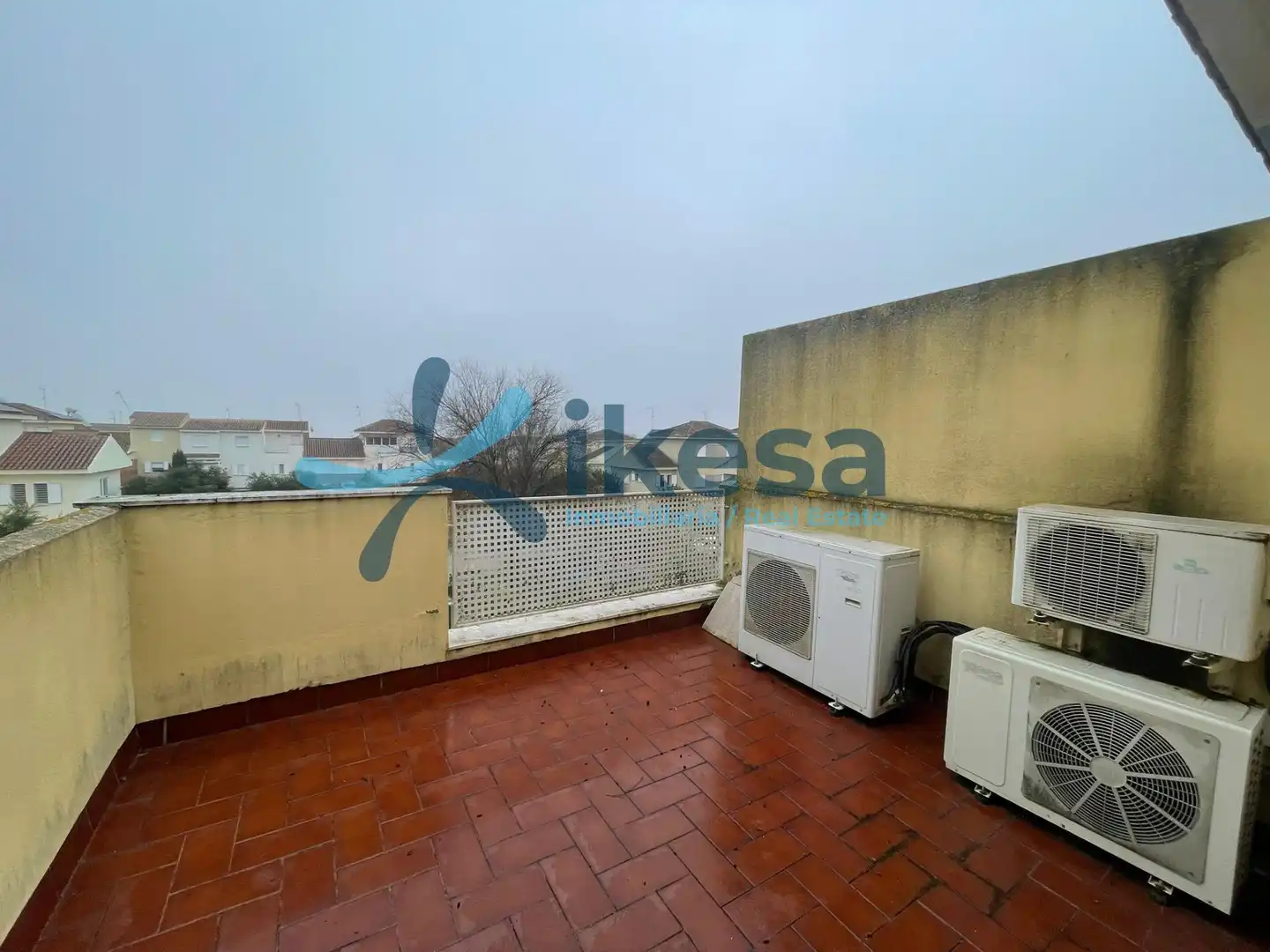 Terraza de Casa adosada en venta en Castilleja de la Cuesta con Aire acondicionado