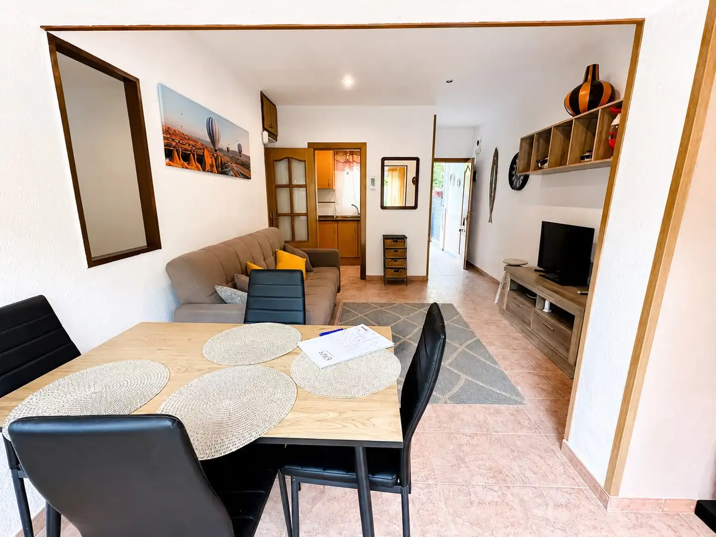 Sala de estar de Apartamento en venta en Santa Susanna con Terraza, Horno y Piscina comunitaria