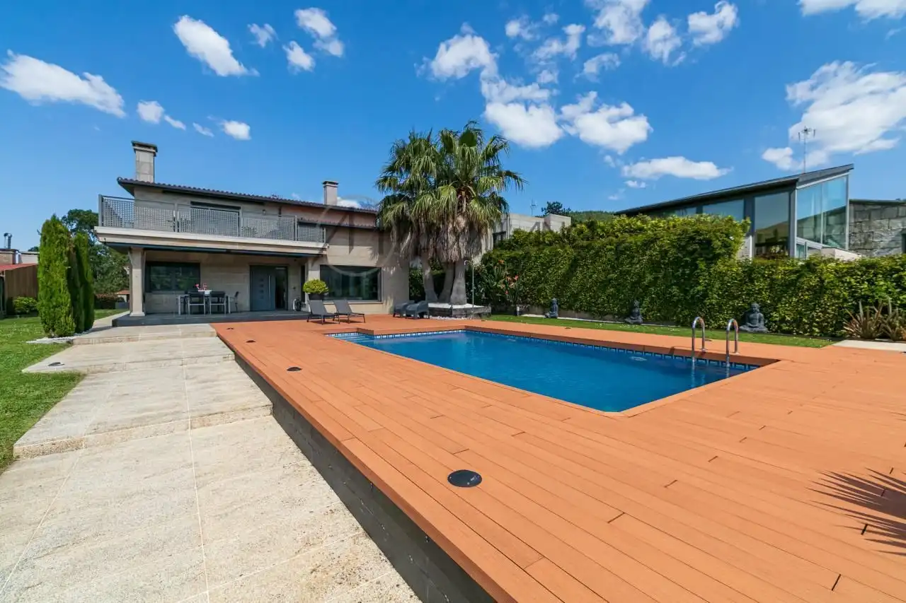 Casa con jardín en venta en Baiona, imagen 2