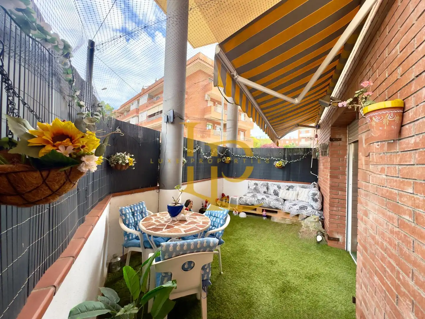Terraza de Dúplex en venta en Rubí con Aire acondicionado, Calefacción y Terraza