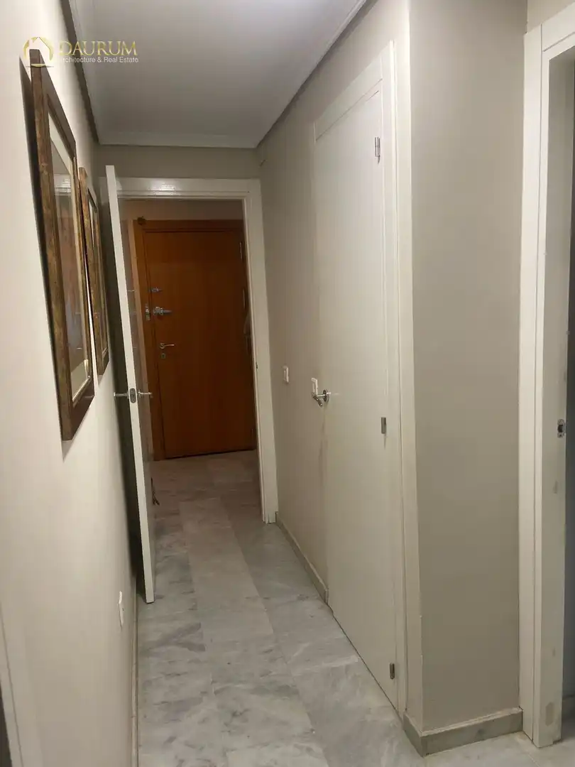 Flat for sale in Sevilla  with Air Conditioner, Heating and Terrace