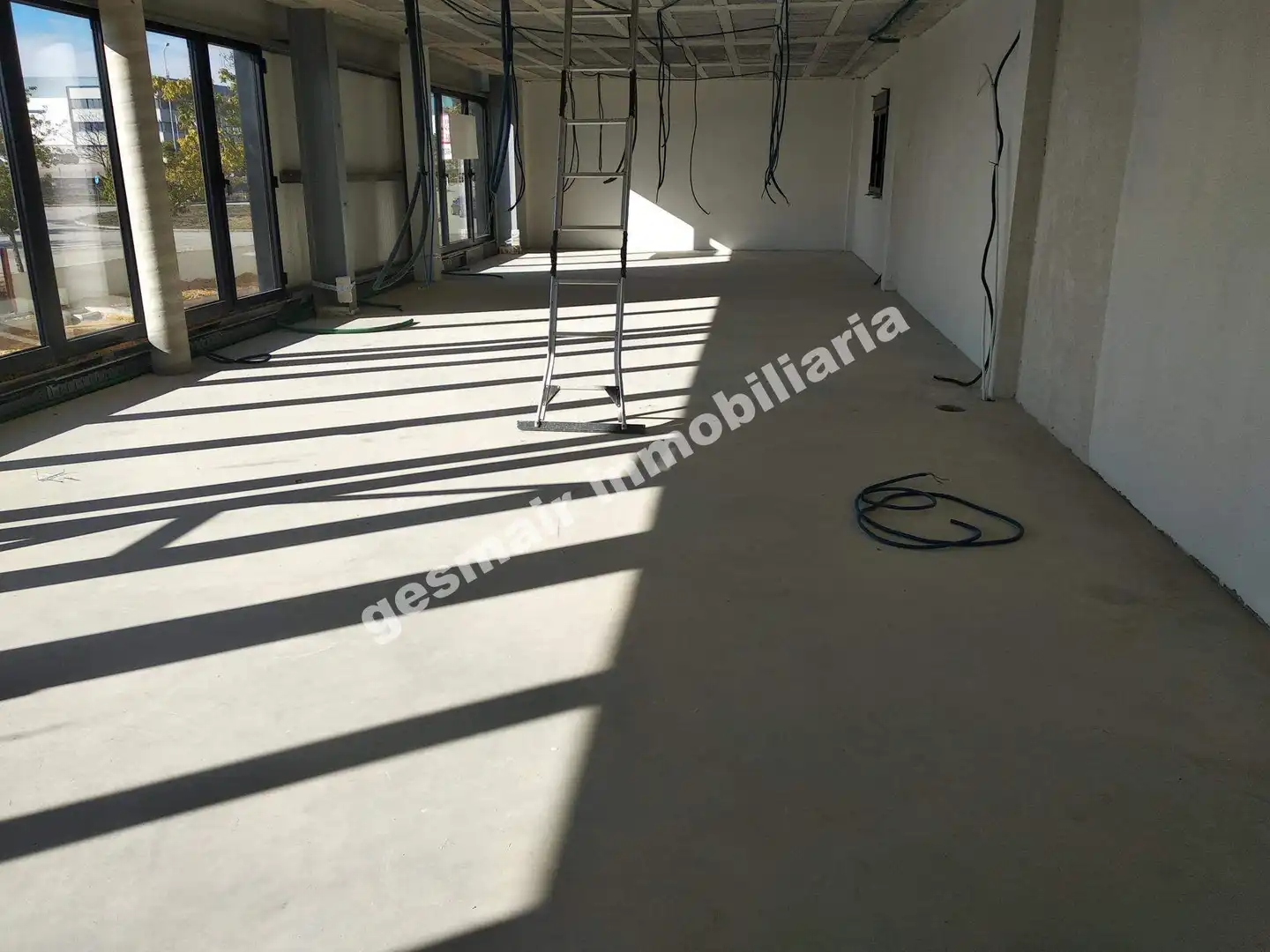 Nave industrielle à louer à Tui, imagen 25