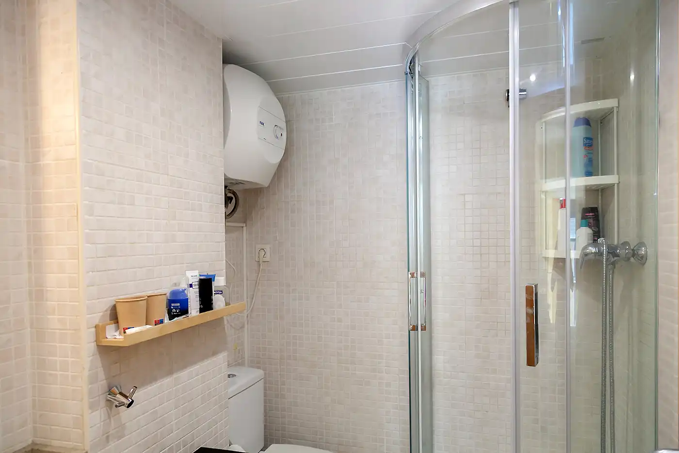 Bany de Dúplex en venda en Barcelona amb Aire condicionat, Moblat i Forn
