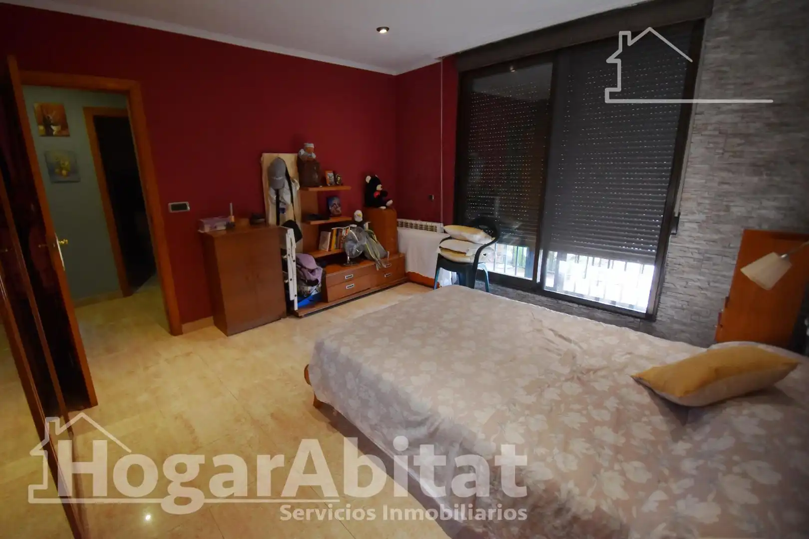 Schlafzimmer von Haus oder Chalet zum Verkauf in Castellón de la Plana / Castelló de la Plana mit Klimaanlage, Privatgarten und Terrasse