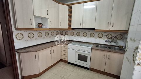 Foto 5 de Piso en venta en Calle Adarves Bajos, San Ildefonso - Catedral, Jaén Capital
