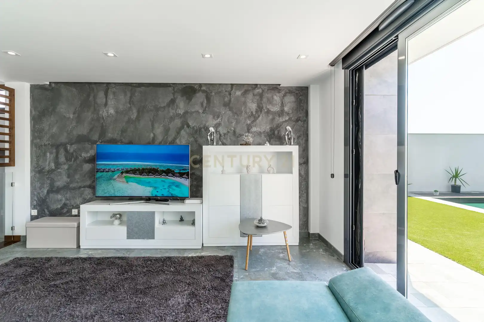 Sala d'estar de Casa o xalet en venda en El Ejido amb Aire condicionat, Jardí privat i Traster