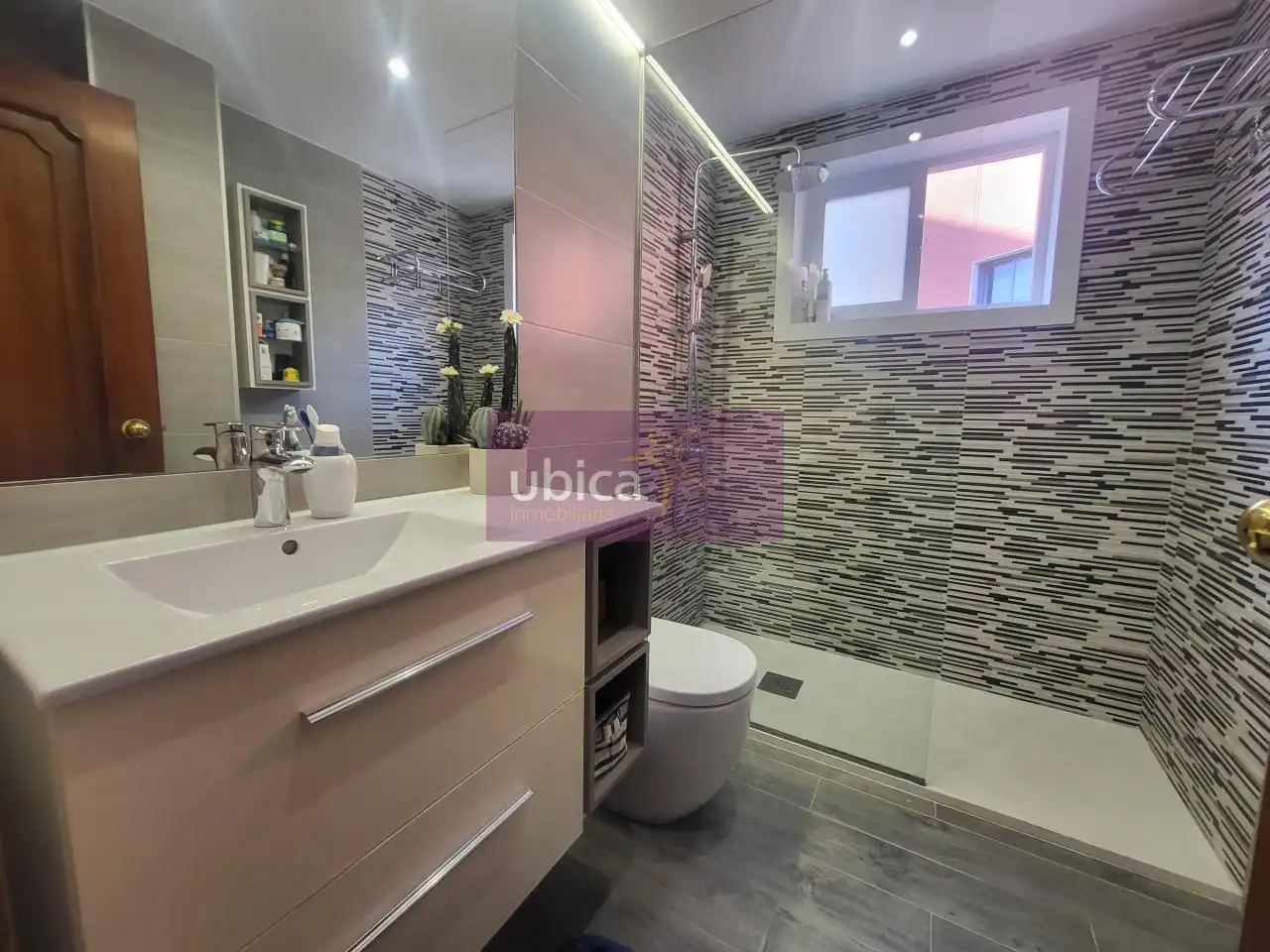 Flat with lift for sale in Sardoma - Castrelos, imagen 40