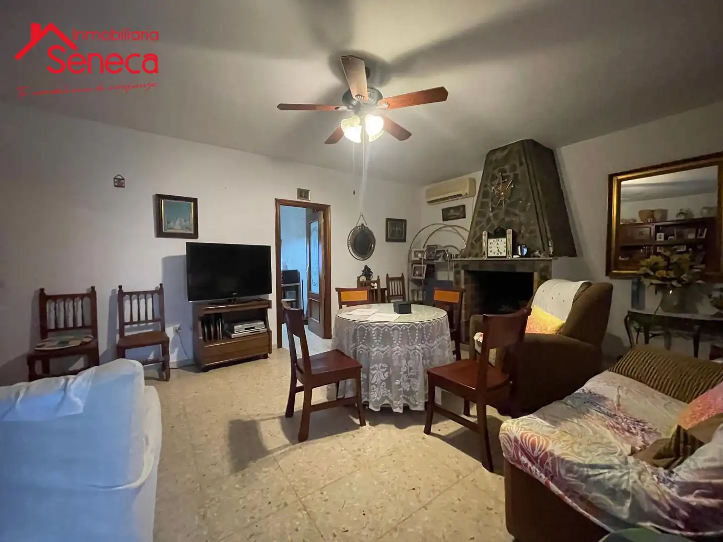 Living room of Houses for sale in Córdoba  with Air Conditioner, Heating and Terrace