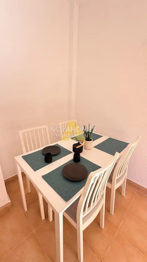 Menjador de Apartament en venda en Cartagena amb Aire condicionat, Terrassa i Piscina