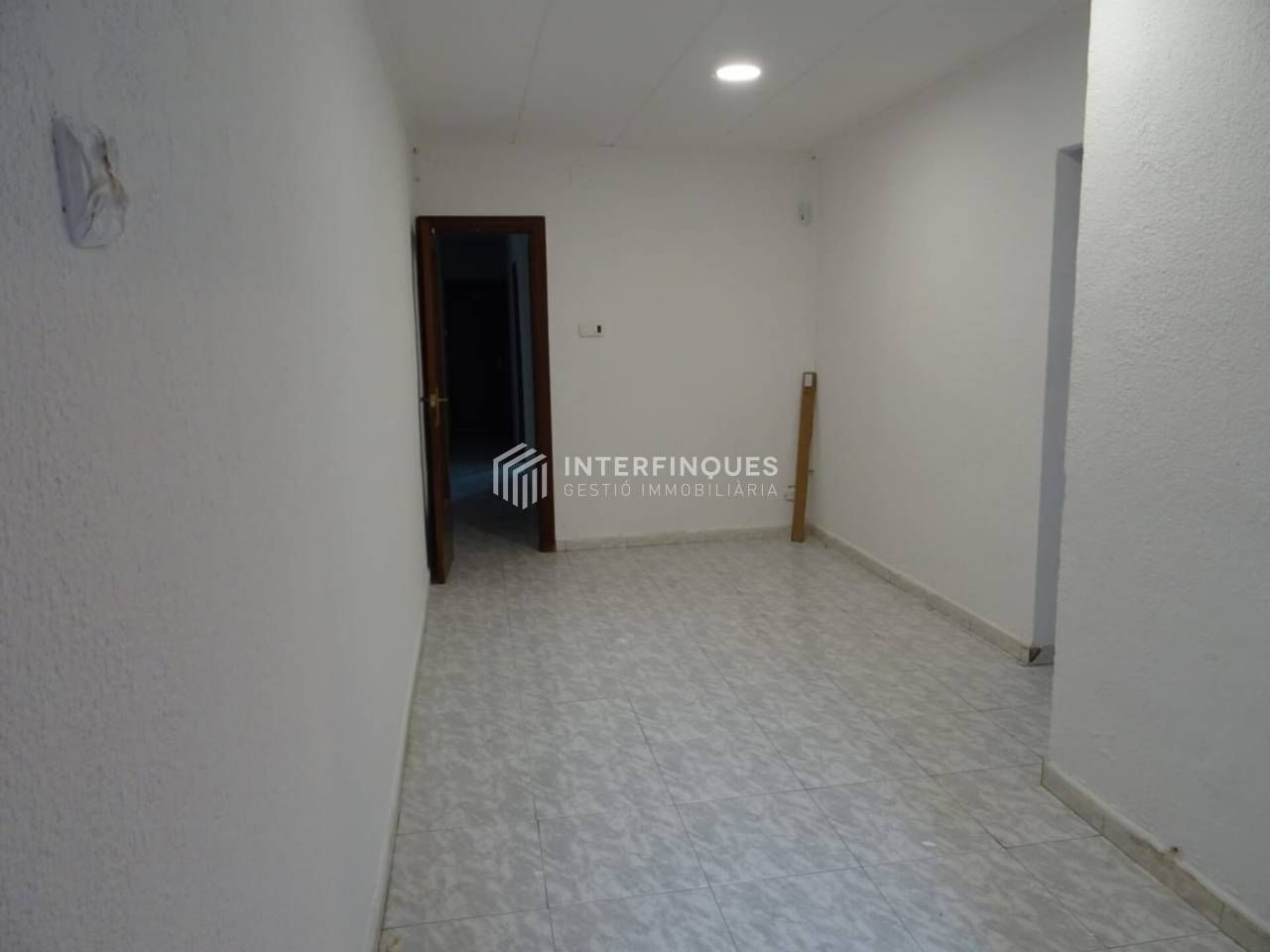 Pis en venda en Santa Coloma de Gramenet amb Balcó