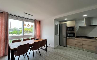 Kitchen of Apartment for sale in Castelldefels  with Air Conditioner, Terrace and Balcony