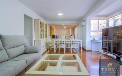 Dining room of Flat to rent in  Almería Capital  with Air Conditioner and Terrace