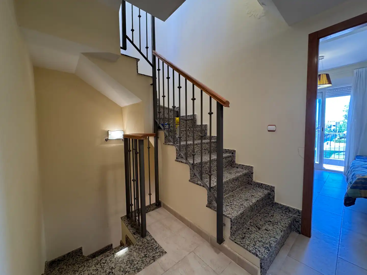 Casa adosada en venda en Pilar de la Horadada amb Aire condicionat, Jardí privat i Terrassa