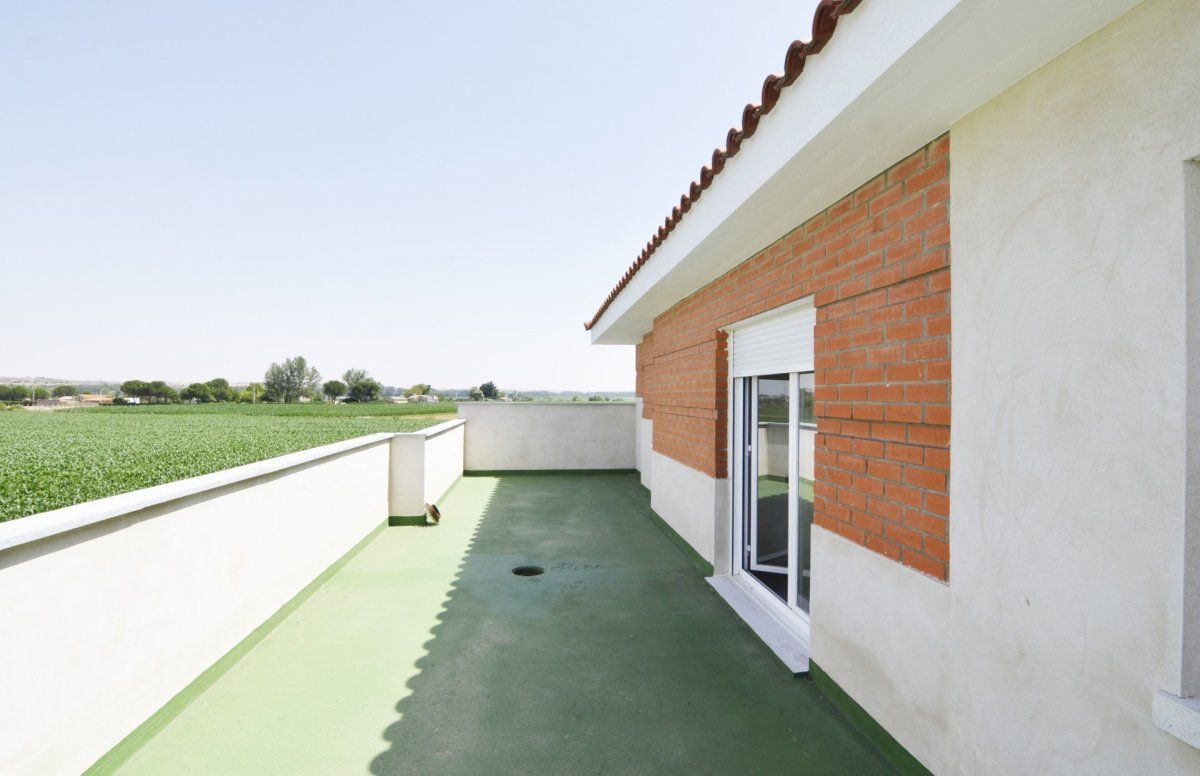 Terrassa de Casa o xalet en venda en Calvarrasa de Abajo amb Calefacció