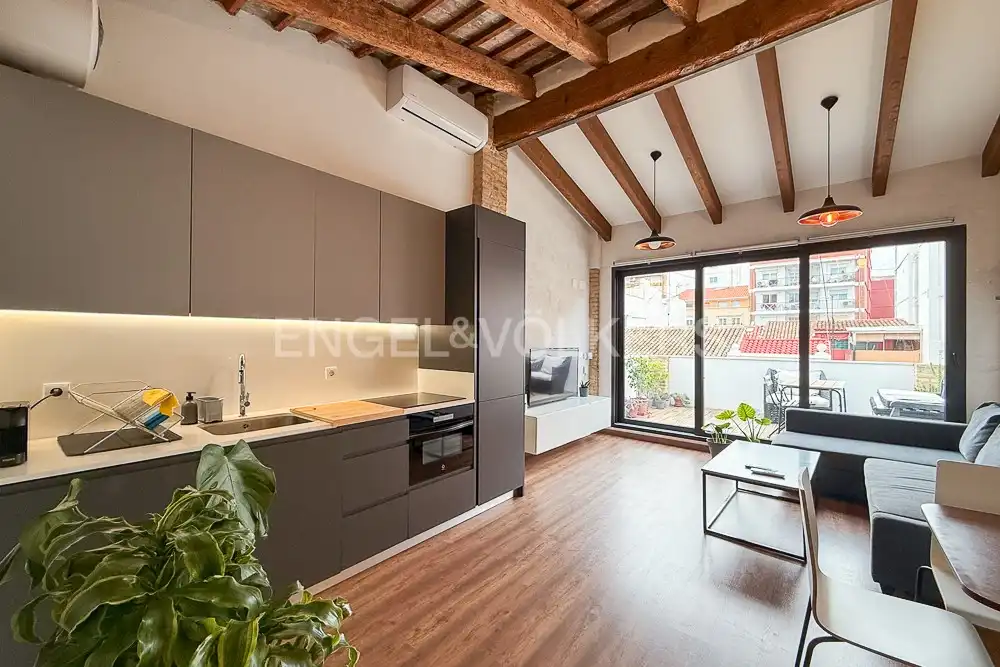 Wohnzimmer von Wohnung zur Miete in Valencia mit Klimaanlage, Heizung und Terrasse
