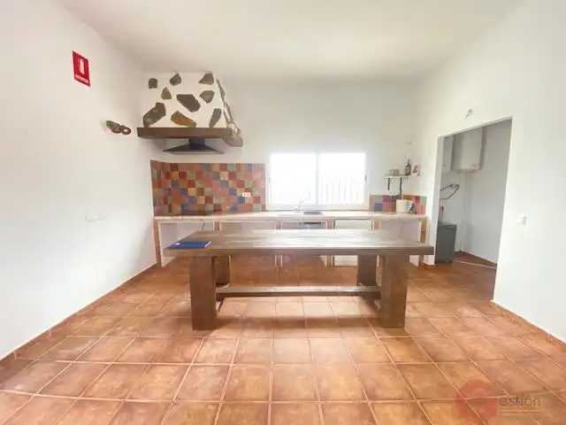 Casa rústica amb piscina en venda a Cútar, imagen 7