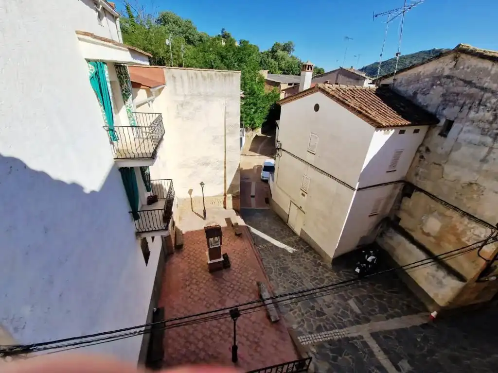 Vista exterior de Casa o xalet en venda en Camporrélls amb Jardí privat, Terrassa i Balcó