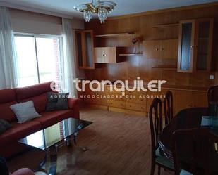 Living room of Flat to rent in  Madrid Capital  with Air Conditioner and Furnished