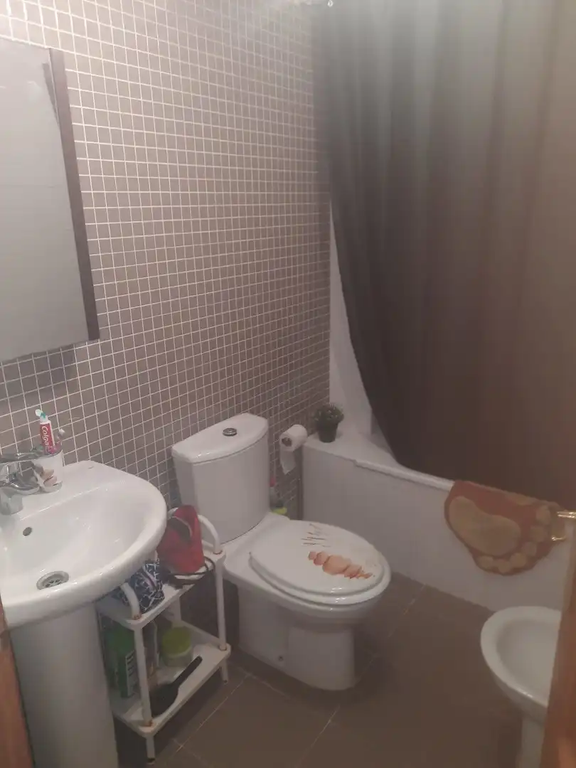 Baño de Apartamento en venta en Vilamarxant con Terraza, Trastero y Amueblado