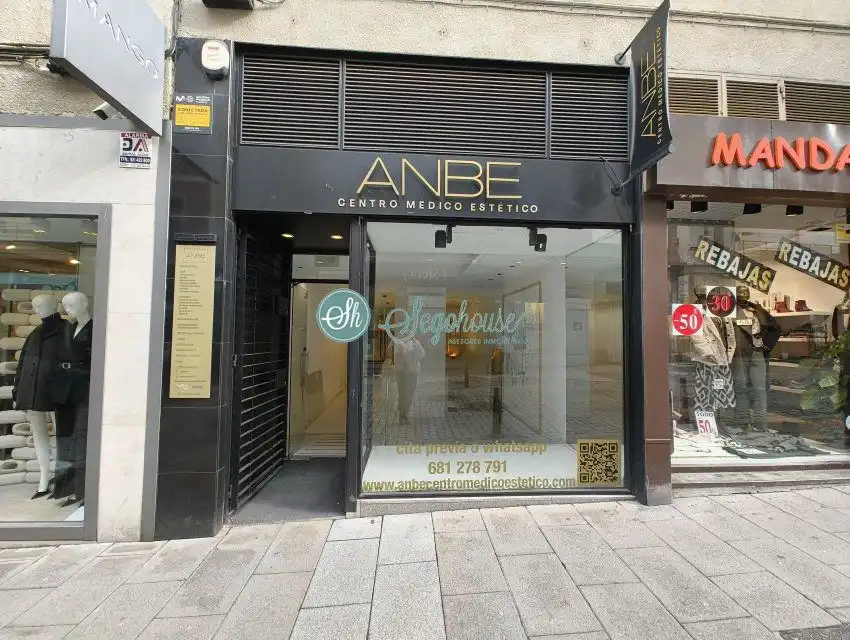 Local commercial à louer à Centro, imagen 47
