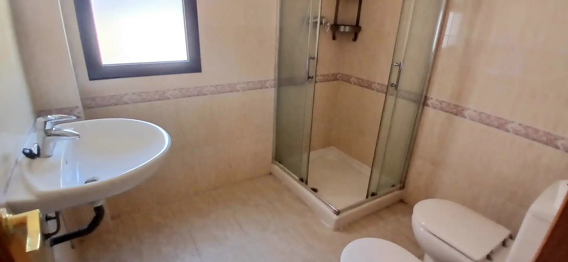 Bathroom of Attic for sale in Almería  with Air Conditioner, Terrace and Storage room
