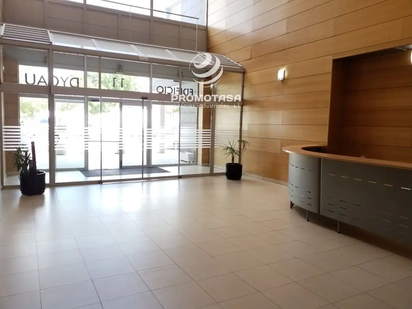 Büro zur Miete in Rivas-Vaciamadrid mit Klimaanlage, Heizung und Internet