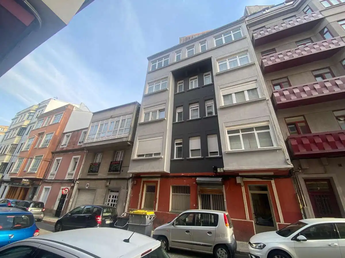 Vista exterior de Pis en venda en A Coruña Capital 