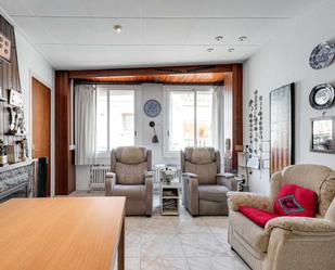 Sala d'estar de Casa adosada en venda en Parets del Vallès amb Calefacció, Terrassa i Traster