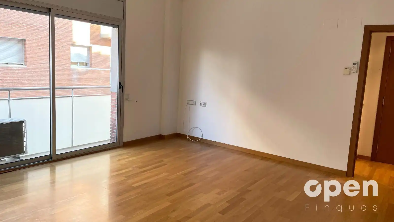 Habitación de Piso en venta en Terrassa con Aire acondicionado, Calefacción y Parquet