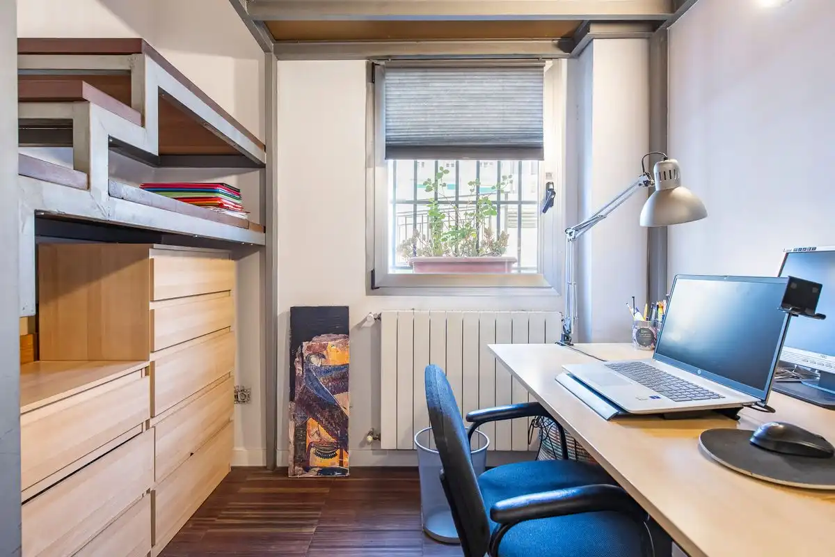 Loft zum Verkauf in Madrid mit Heizung, Privatgarten und Möbliert
