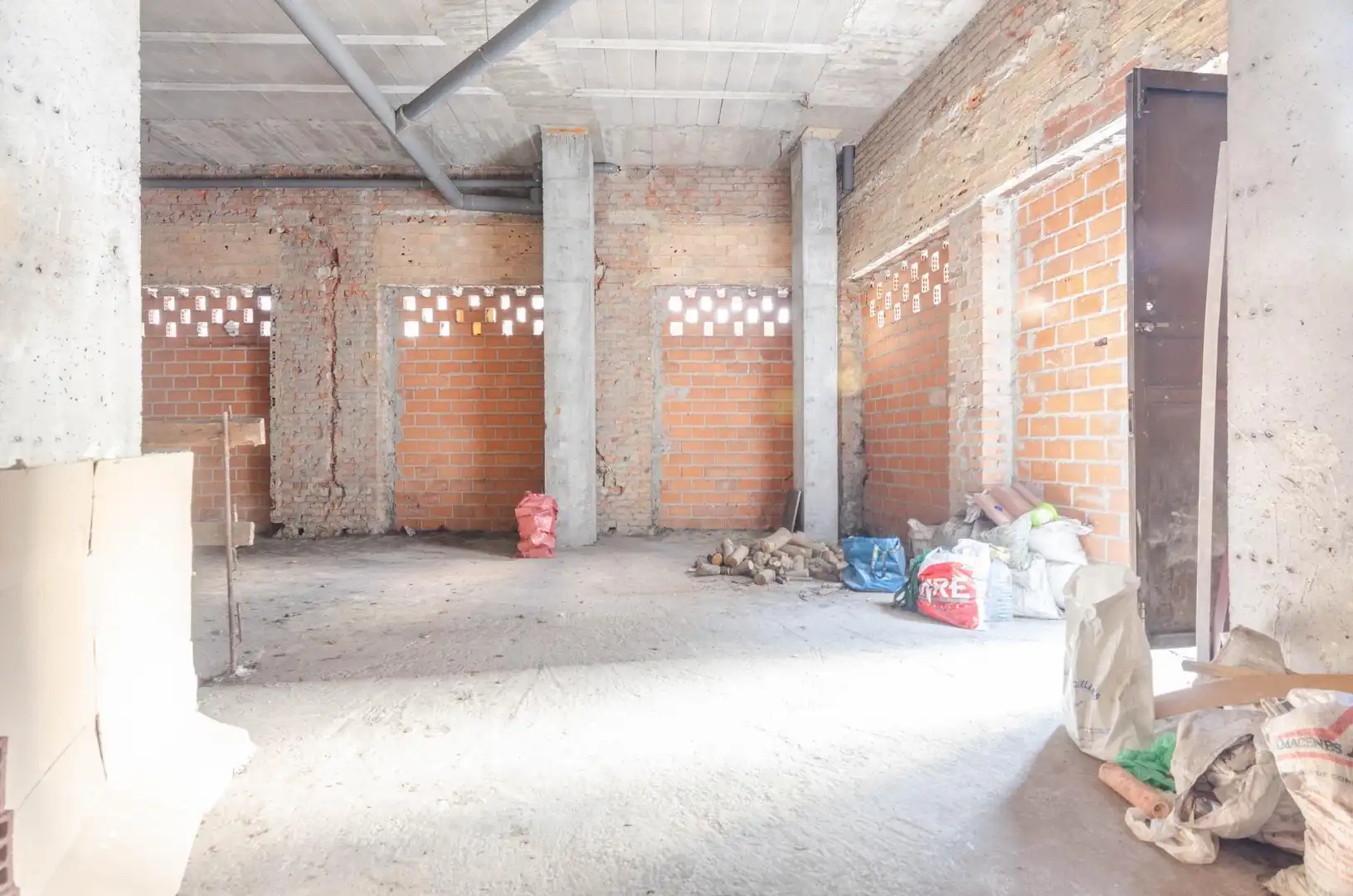 Local comercial en venda a Calle MANUEL LLANEZA 2, imagen 21