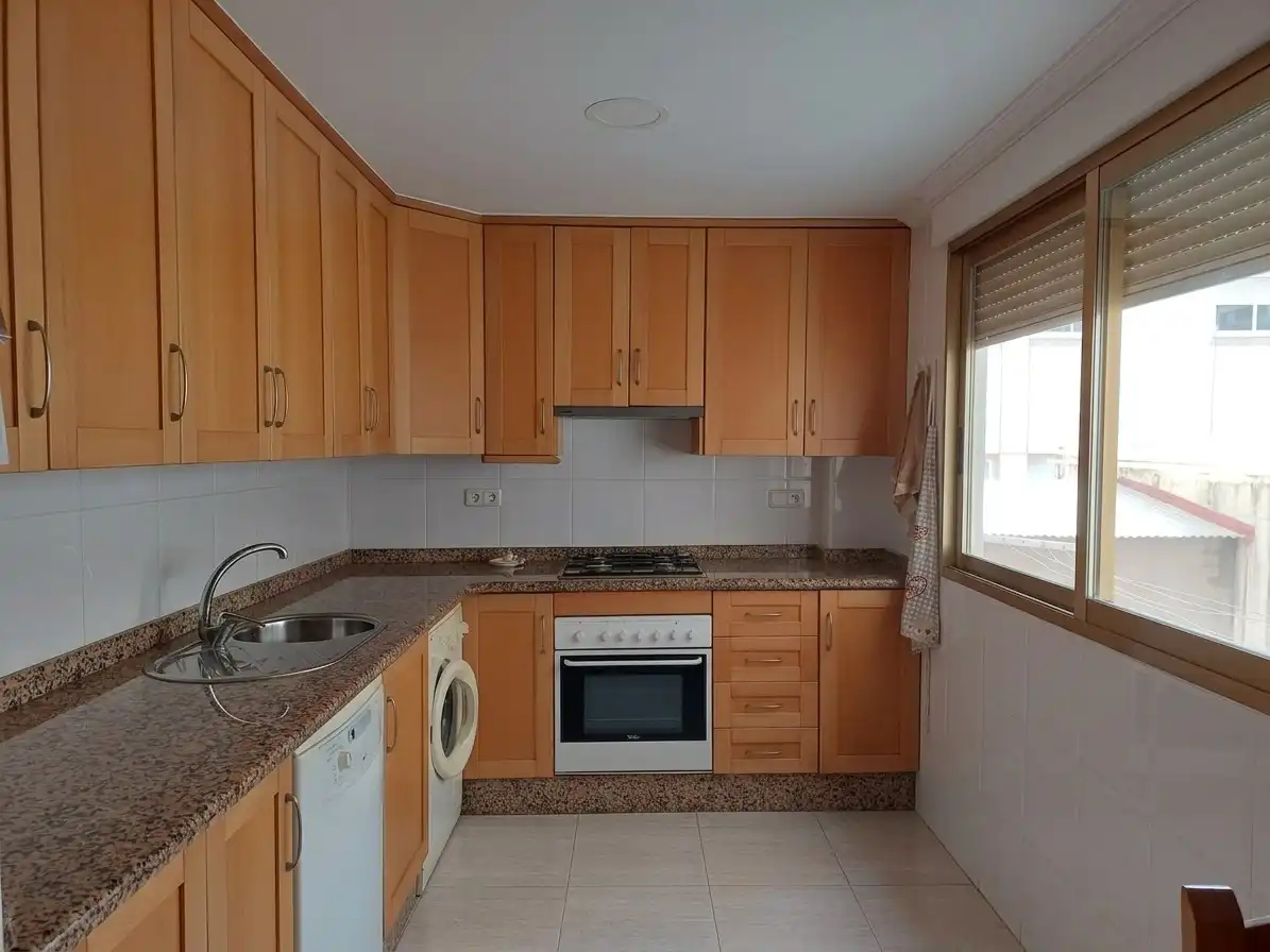 Cocina de Piso de alquiler en Santa Pola con Aire acondicionado, Terraza y Amueblado